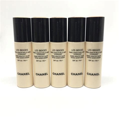 chanel les beiges nr 40|Chanel le beige tinted moisturizer.